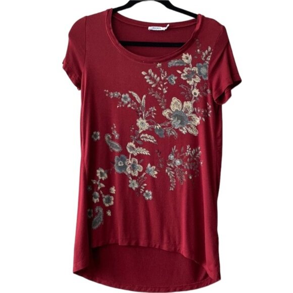 Ricki’s Oversized, Hi-lo Floral Print Tee - Picture 1 of 7